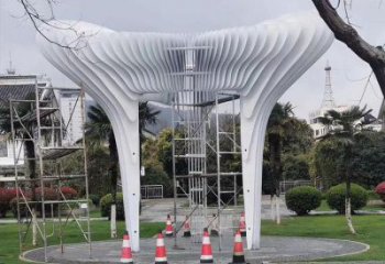 精神堡壘雕塑，折紙藝術形式，城市景觀建筑雕塑