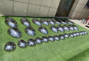 大型商場(chǎng)鵝卵石雕塑