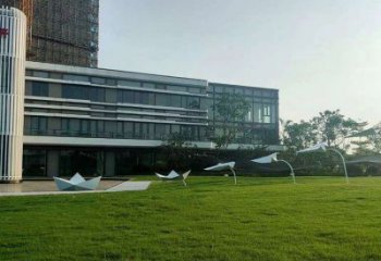 紙船雕塑通用，彩鋼制作，折紙船雕塑景觀指用