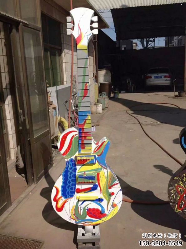 提琴雕塑預(yù)定,美陳雕塑,花園烤漆提琴雕塑承接 提琴雕塑預(yù)定,美陳雕塑,花園烤漆提琴雕塑承接