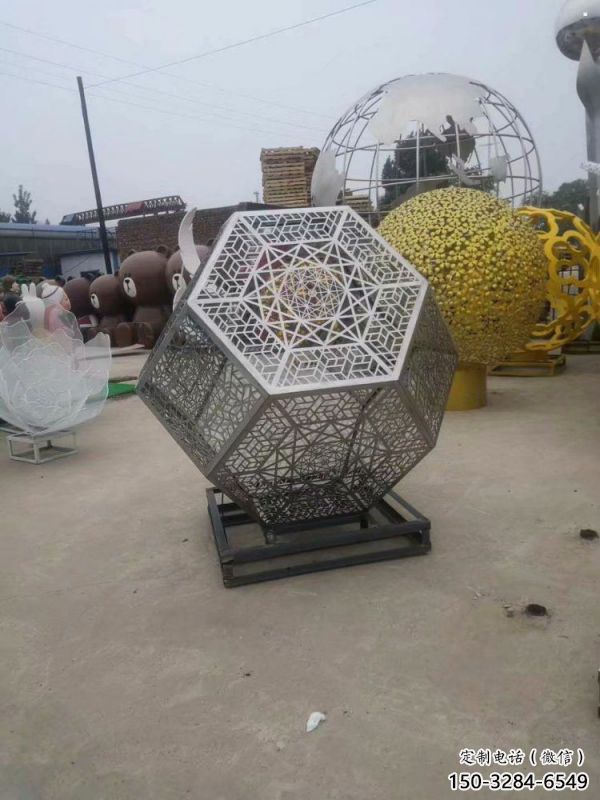 棱面球雕塑精選,景區雕塑,鏤空棱面球雕塑制作 棱面球雕塑精選,景區雕塑,鏤空棱面球雕塑制作