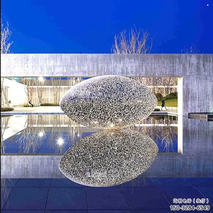彩繪鏤空球雕塑制作,景觀概念,廣場異形鏤空球雕塑常用 彩繪鏤空球雕塑制作,景觀概念,廣場異形鏤空球雕塑常用