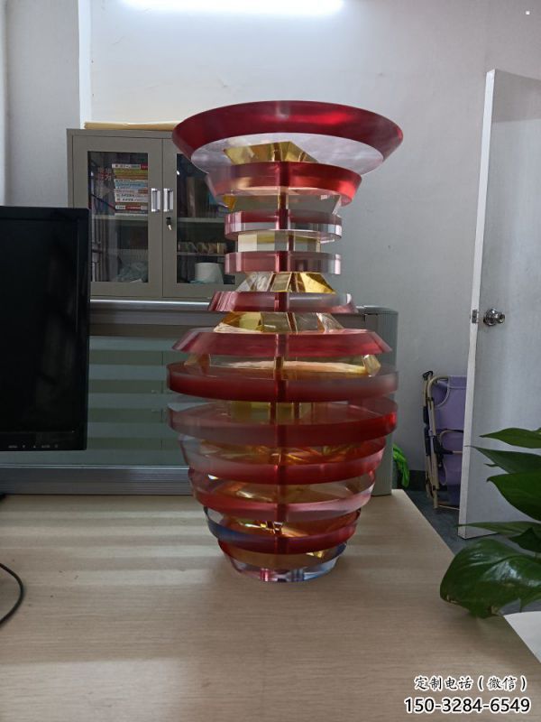 抽象花瓶雕塑制造,景觀雕塑,異形花瓶雕塑展品 抽象花瓶雕塑制造,景觀雕塑,異形花瓶雕塑展品