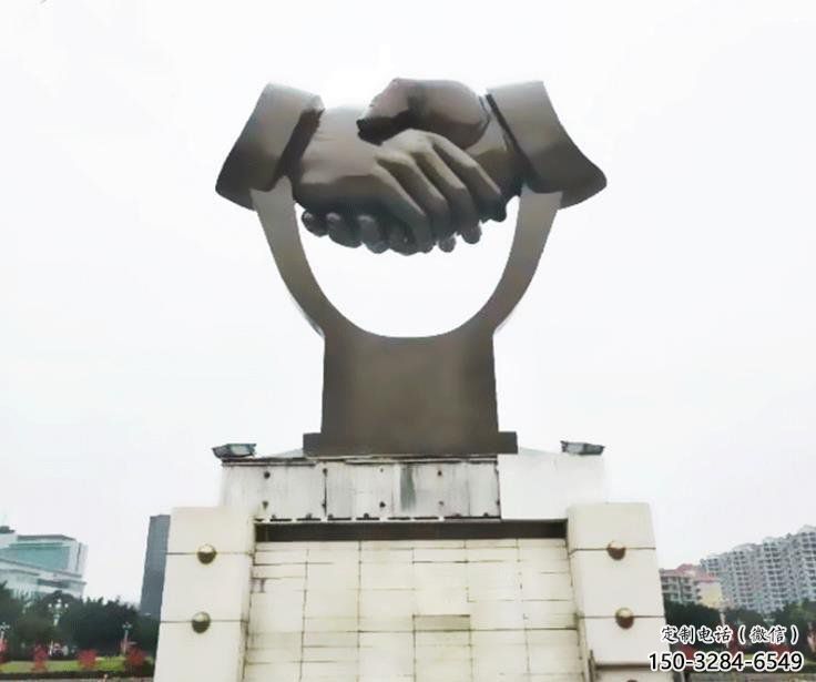 握手雕塑定價,室外雕塑,不銹鋼握手雕塑廠家精品 握手雕塑定價,室外雕塑,不銹鋼握手雕塑廠家精品