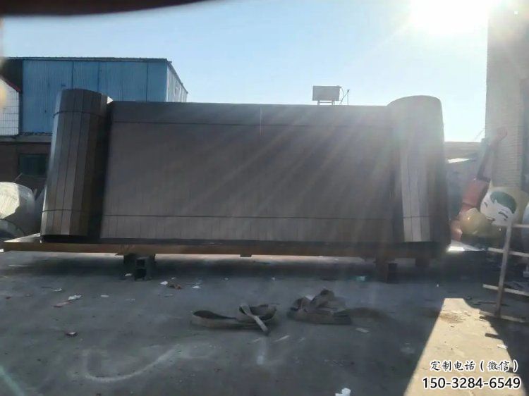 烤漆書簡雕塑 烤漆書簡雕塑