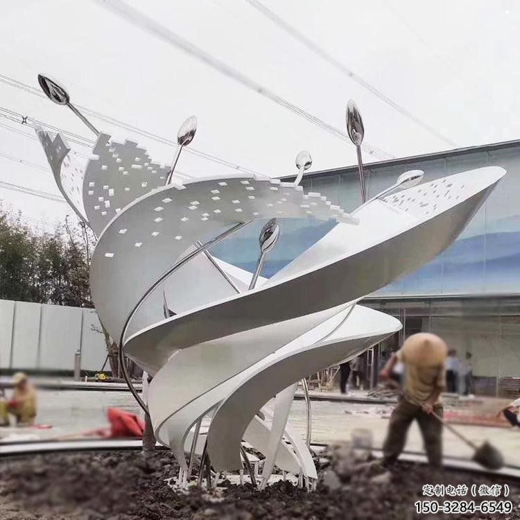 樹葉雕塑優選，陸地擺件，不銹鋼樹葉雕塑制作廠家