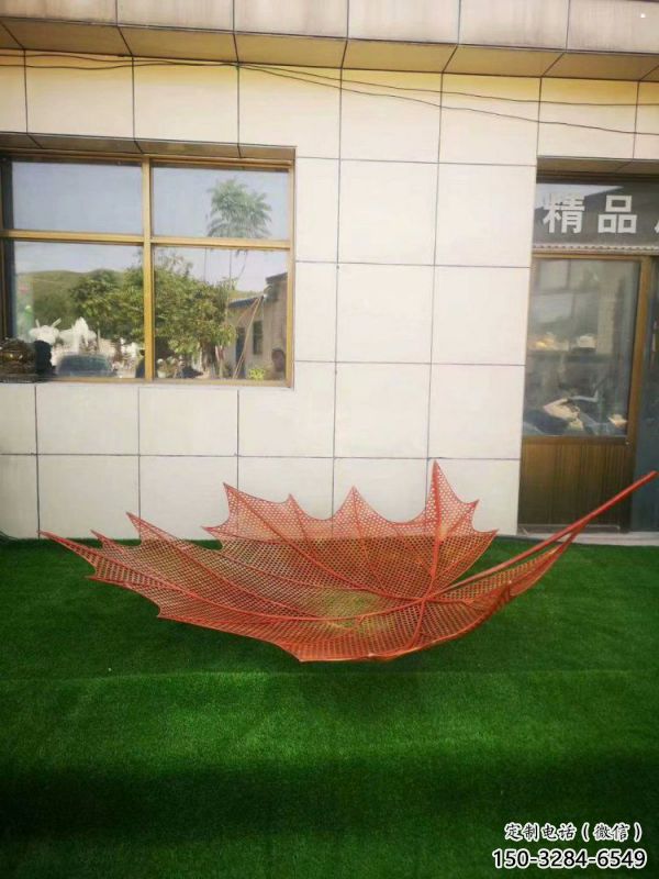 鏤空樹葉雕塑制造,藝術擺件,鐵藝樹葉雕塑訂做廠家 鏤空樹葉雕塑制造,藝術擺件,鐵藝樹葉雕塑訂做廠家