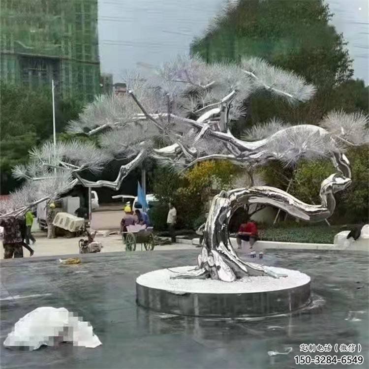 松樹雕塑制造商，美陳雕塑，不銹鋼松樹雕塑廠家