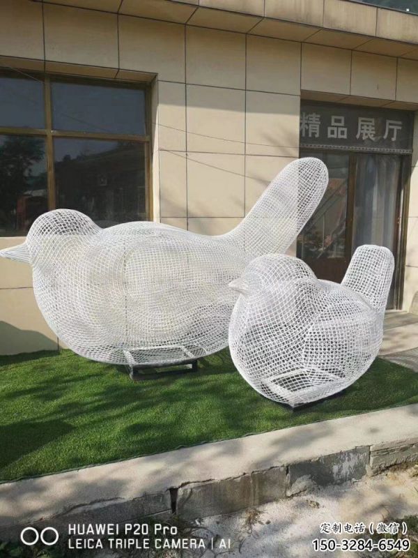 鏤空鳥雕塑觀賞型,街景小品,鐵藝小鳥雕塑廠家常用 鏤空鳥雕塑觀賞型,街景小品,鐵藝小鳥雕塑廠家常用