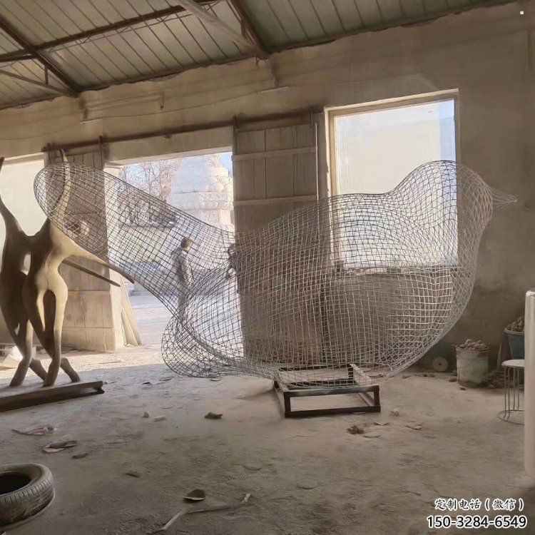 制造鏤空鳥雕塑,地標擺件,烤漆鐵藝小鳥雕塑精選 制造鏤空鳥雕塑,地標擺件,烤漆鐵藝小鳥雕塑精選