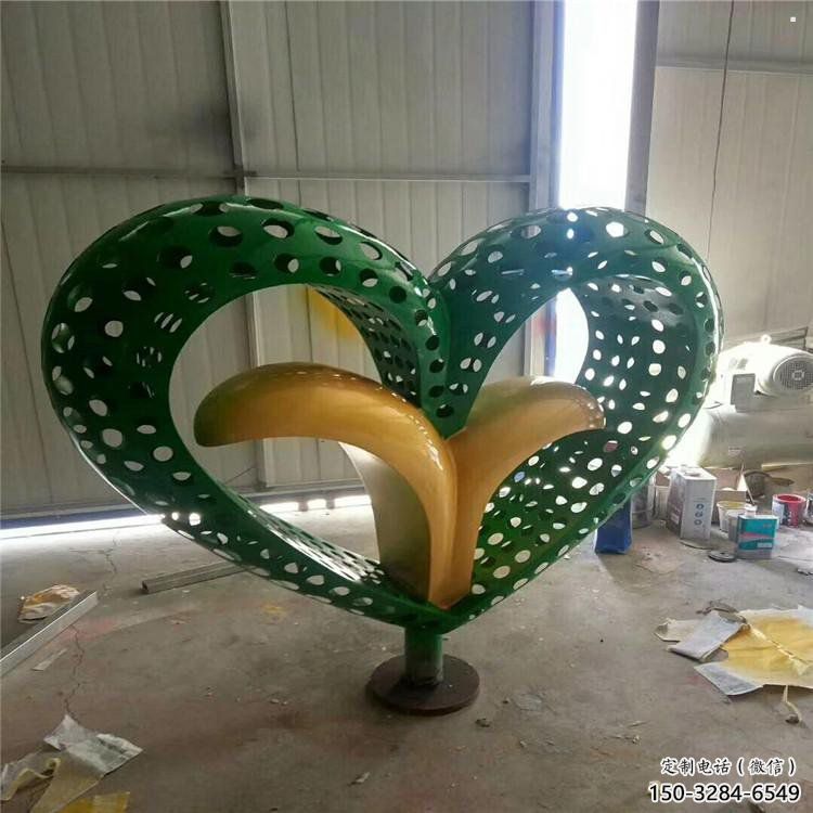 愛心雕塑批發,拉絲工藝,園林不銹鋼愛心雕塑承接 愛心雕塑批發,拉絲工藝,園林不銹鋼愛心雕塑承接
