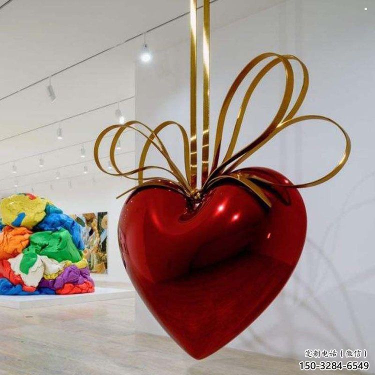 心形球雕塑定制制造，歐式風(fēng)格，烤漆心形球雕塑供給