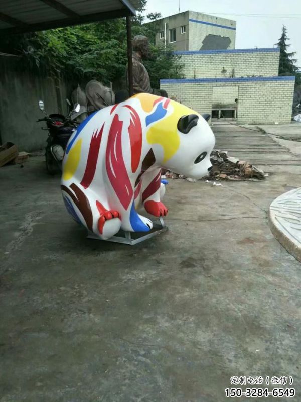 公共熊貓雕塑訂做,城市裝飾,庭院彩繪熊貓雕塑展品 公共熊貓雕塑訂做,城市裝飾,庭院彩繪熊貓雕塑展品