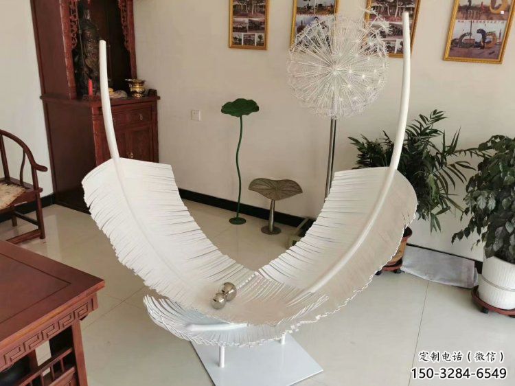 彩繪羽毛雕塑 彩繪羽毛雕塑