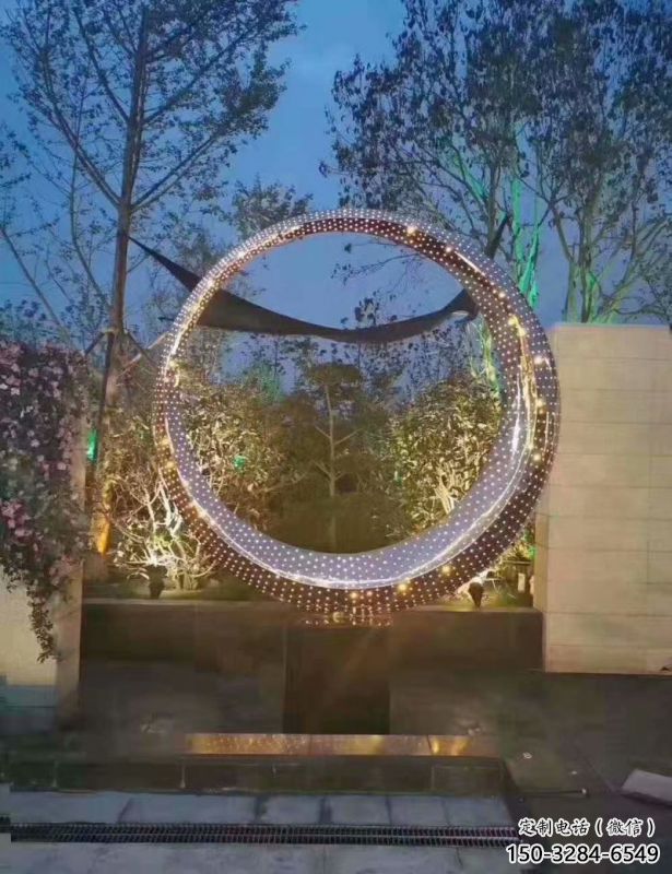 戶外花環(huán)雕塑