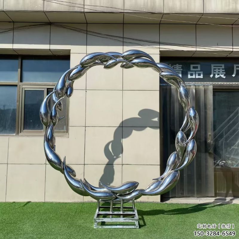 金魚雕塑定價(jià)，街景小品，環(huán)境圓環(huán)金魚雕塑批發(fā)