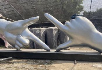 剪刀手雕塑供求，美陳雕塑，不銹鋼剪刀手雕塑制造