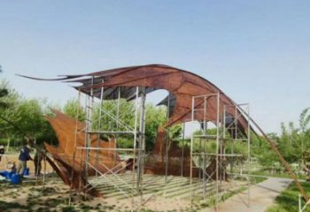 鏤空楓葉雕塑廠家，廣場(chǎng)系列，鐵藝楓葉雕塑生產(chǎn)廠家