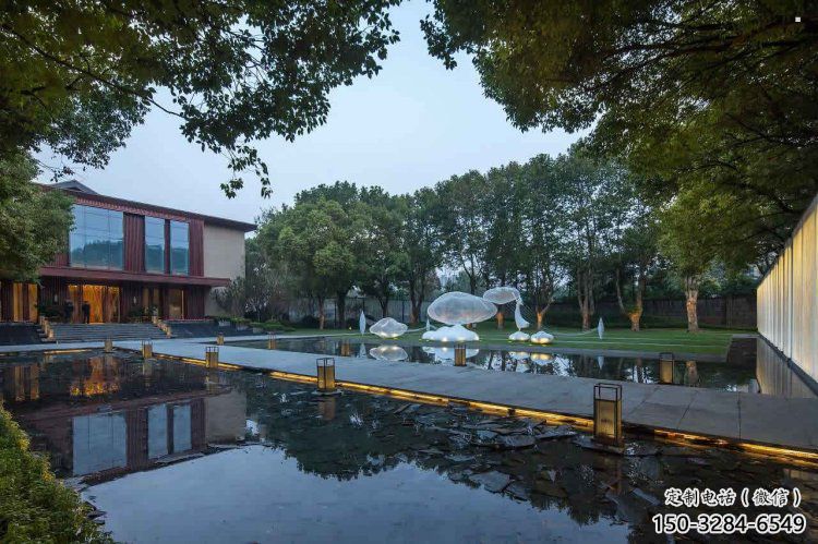 云朵雕塑供應,美陳雕塑,鏤空云朵雕塑廠家供求 云朵雕塑供應,美陳雕塑,鏤空云朵雕塑廠家供求