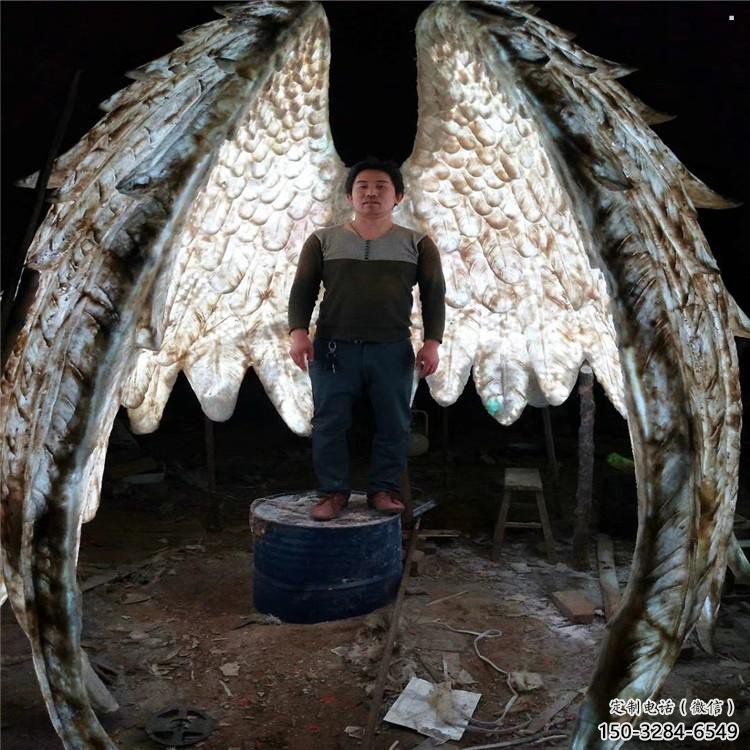 鳥翅雕塑優(yōu)選，多彩藝術(shù)，不銹鋼鳥翅雕塑選用