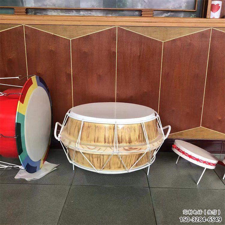 手拍鼓雕塑服務(wù)商,美陳雕塑,不銹鋼手拍鼓雕塑精選 手拍鼓雕塑服務(wù)商,美陳雕塑,不銹鋼手拍鼓雕塑精選