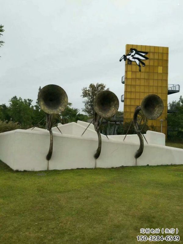 軍號雕塑 軍號雕塑
