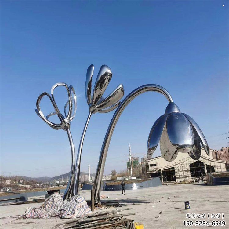 金昌百合花雕塑承接，城市裝飾，大型不銹鋼百合花雕塑公司