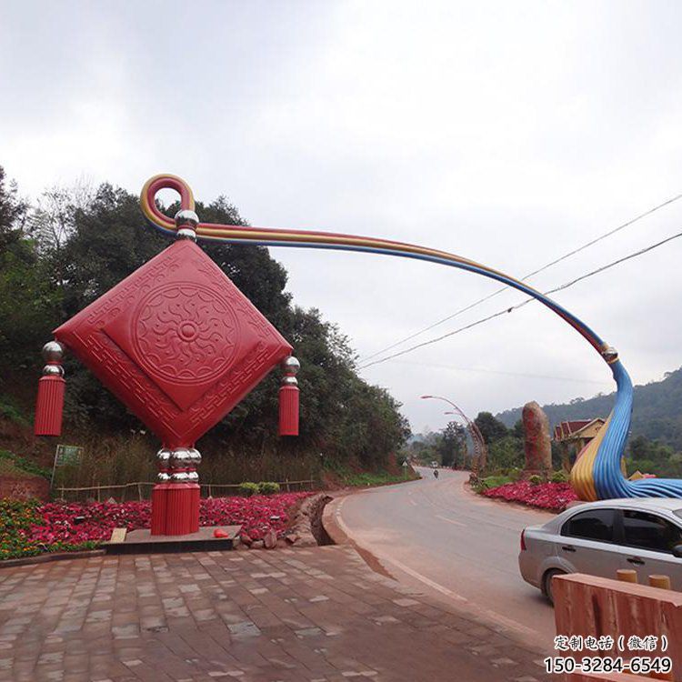 武威街道中國結(jié)雕塑 武威街道中國結(jié)雕塑