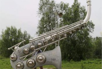 小河街頭薩克斯雕塑