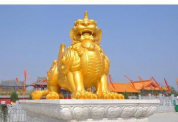 唐山廣場(chǎng)貔貅雕塑，動(dòng)物彩繪雕塑，抽象效果