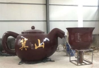 廊坊商業街酒壺雕塑