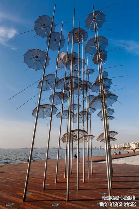 湖北步行街雨傘雕塑 湖北步行街雨傘雕塑