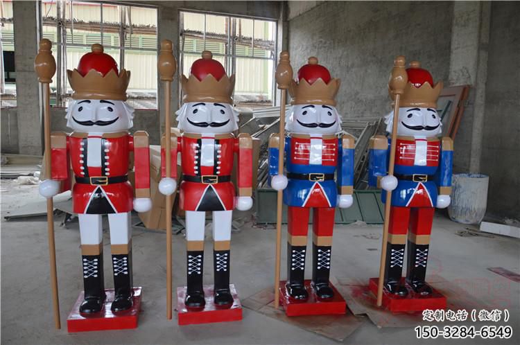 玄武公園撲克雕塑 玄武公園撲克雕塑