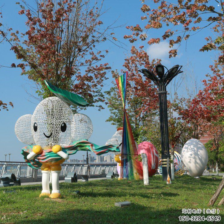 煙臺戶外鏤空卡通雕塑供應(yīng),花園小品,鐵藝卡通雕塑展品 煙臺戶外鏤空卡通雕塑供應(yīng),花園小品,鐵藝卡通雕塑展品