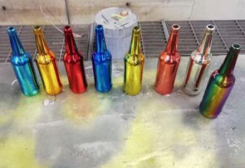 威海公園啤酒瓶雕塑定價，村標概念，玻璃鋼啤酒瓶雕塑選用