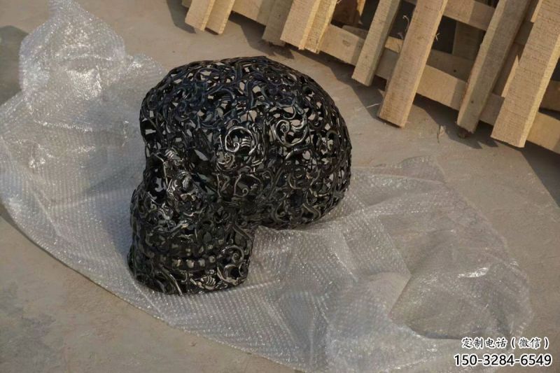 當雄酒店骷髏雕塑 當雄酒店骷髏雕塑