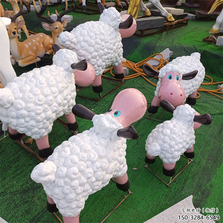 哈密小區(qū)小羊雕塑,彩繪動物雕塑,抽象效果 哈密小區(qū)小羊雕塑,彩繪動物雕塑,抽象效果