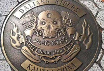 涪陵鑄造校徽雕塑